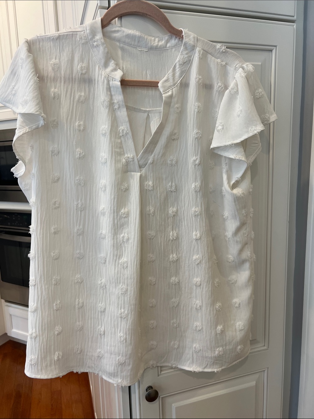 Women's Cream Textured Flutter Sleeve Blouse
